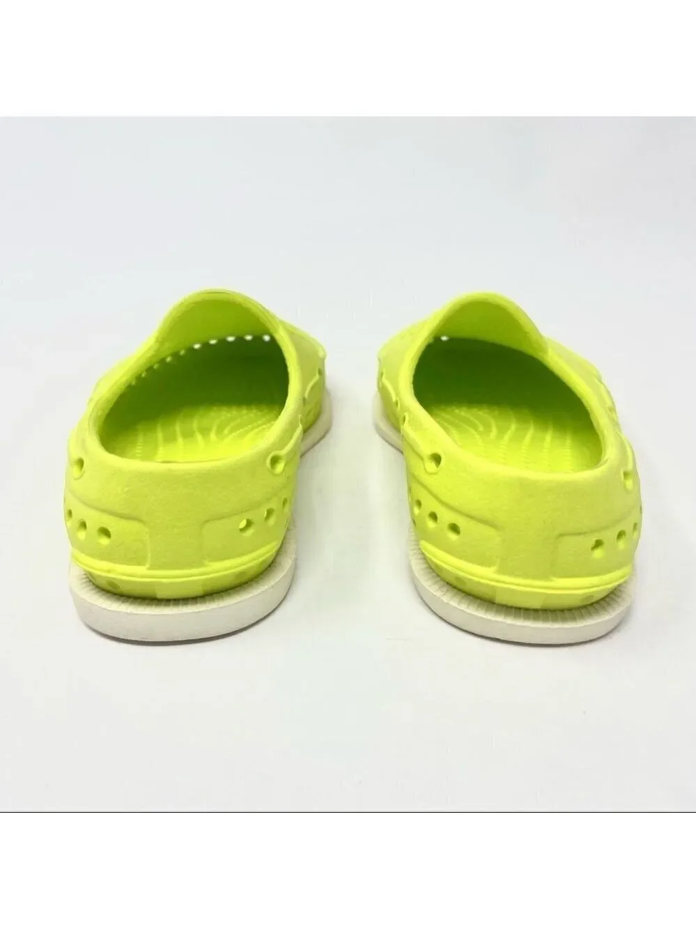 NATIVE Toddler Howard Yellow Boat Slip-On Shoes Size C5